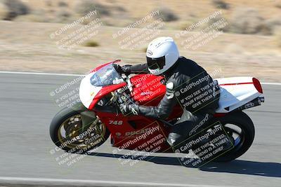 media/Feb-05-2023-Classic Track Day (Sun) [[c35aca4a42]]/Group 3/session 3 turn 13/